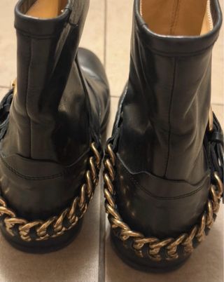 Stivali Elisabetta Franchi neri con catena