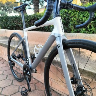 Bicicleta Focus Paralane 8.7
