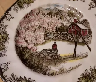 Plato de Johnson Brothers