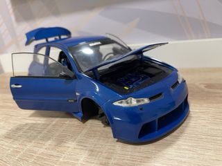 Norev Renault Megane vampire mtk 1/18