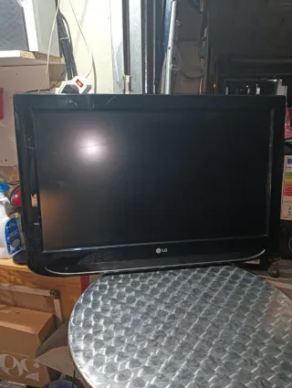 Televisión LG Negra