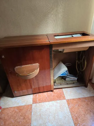 Máquina de Coser Antigua Singer  801Z2