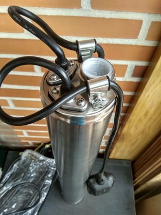 Bomba de agua para pozo ancho 800/1100W