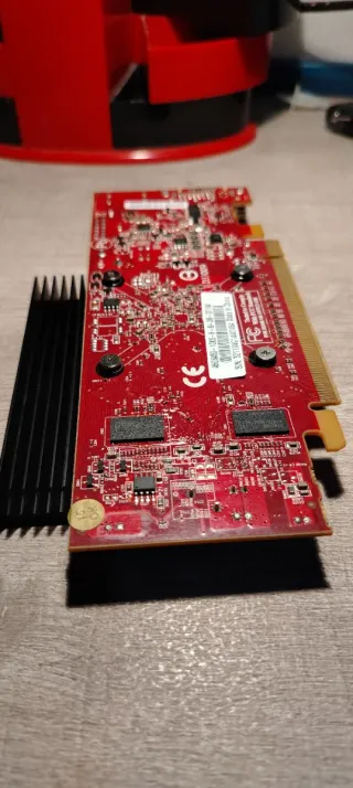 Tarjeta Gráfica AMD Radeon HD 6450 1GB