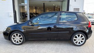 Volkswagen Golf 2004
