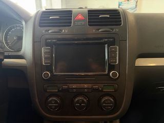 Volkswagen Golf 2004