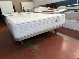 Base tapizada y colchón Sonpura Royal 150x190