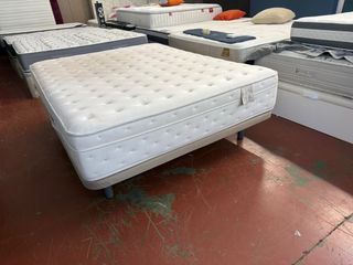 Base tapizada y colchón Sonpura Royal 150x190