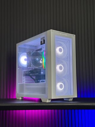 Nuevo! Pc Gaming RTX 5060 +RY 7 5800X +16GB +NMVE