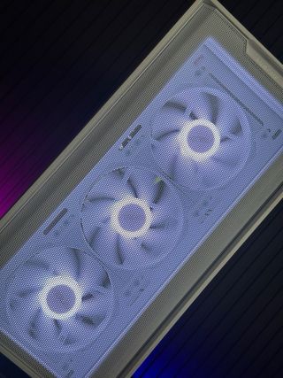 Nuevo! Pc Gaming RTX 5060 +RY 7 5800X +16GB +NMVE