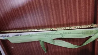 Puerta sapelly 60cm con 5 tapetas