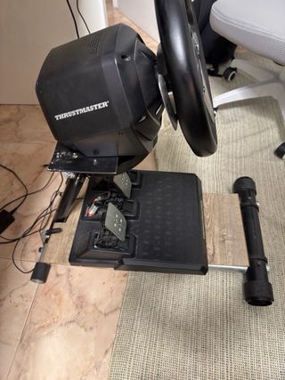 Volante Thrustmaster T248 PS4/PS5/PC