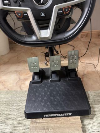 Volante Thrustmaster T248 PS4/PS5/PC