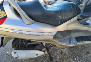 Piaggio X8 125cc Maxi Scooter