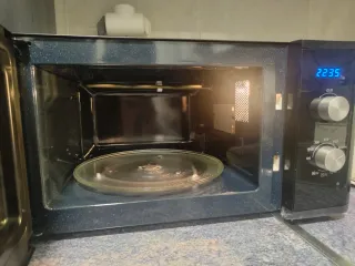 Microondas Samsung Grill Negro casi nuevo Con caja