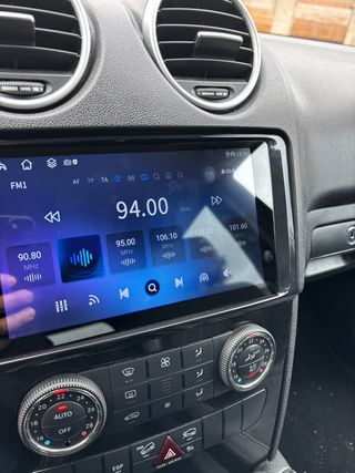 Pantalla tactil Mercedes ML