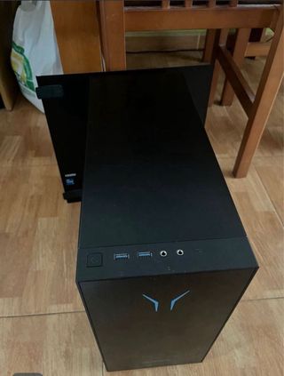 PC Gaming Erazer + Monitor 200Hz