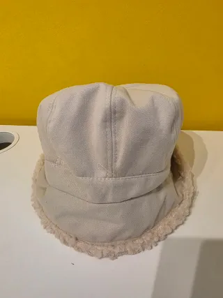 Gorro Beret invernal beige