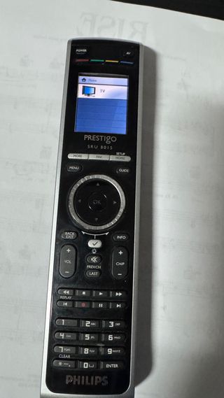 comando universal Philips Prestigio SRU8015