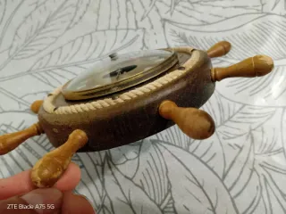 Barómetro timón náutico antiguo