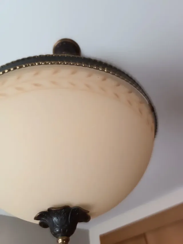 Lámpara de techo clásica