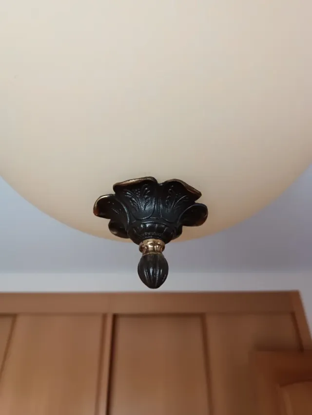 Lámpara de techo clásica