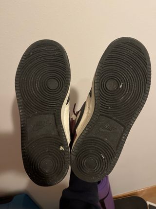 Nike Rojo Blanco Talla 42