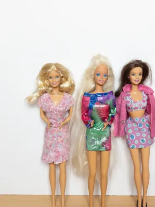 Lote 4 Muñecas Barbie