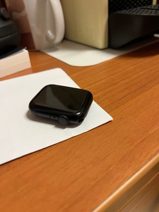 Apple Watch SE 2022 44mm + Correas + Protectores.