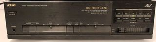 AKAI AM305 - 88- amplificador