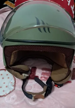 Cascos Moto MT y Nexx Scooter