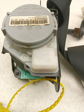 CINTURON SEGURIDAD DELANTERO DERECHO TOYOTA VERSO