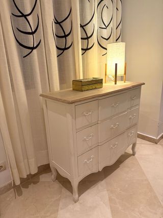 Cómoda Barroca Blanca y Dorada