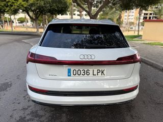 Audi e-tron 2021