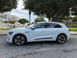 Audi e-tron 2021