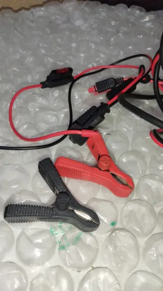 Cargador Bosch C3 6V / 12V