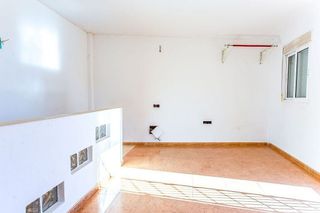 Piso en venta en Barrio de Peral en Cartagena