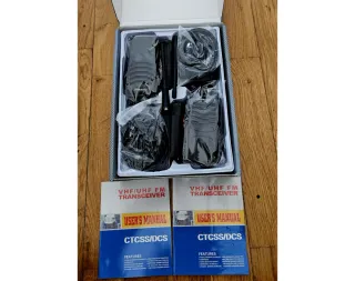 2 Radio Baofeng 888s VHF/UHF Walkie Talkie Nuove