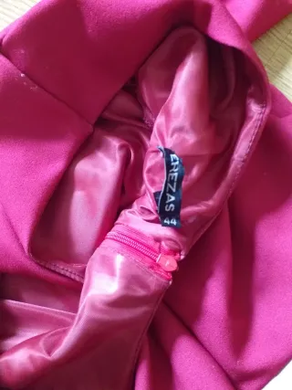 Vestido floral rosa y rojo