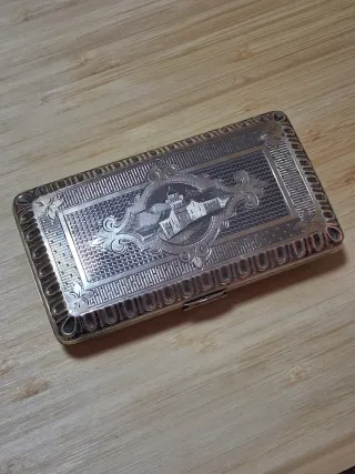 Pitillera Antigua de Plata Grabada