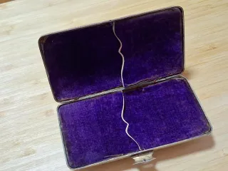 Pitillera Antigua de Plata Grabada