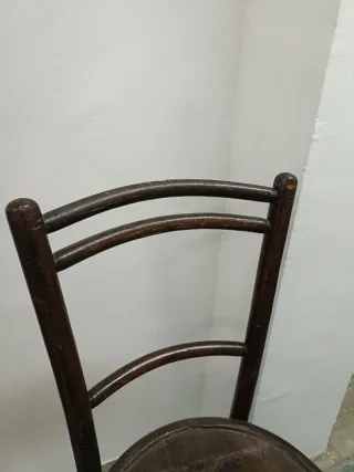 Silla estilo Thonet madera oscura
