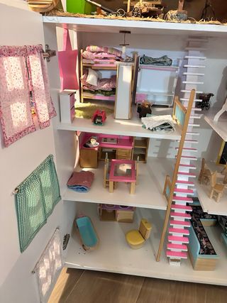 Casita de muñecas altura metro y meido de alto