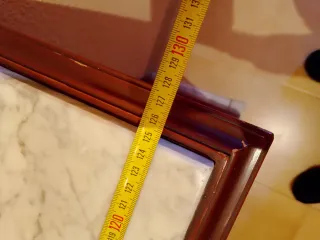 Mueble recibidor madera clásico con mármol
