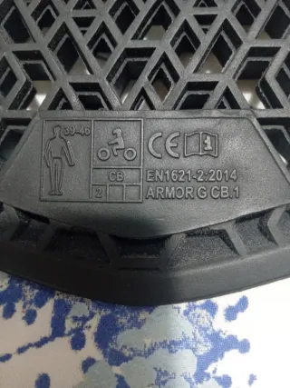 Protector Dainese Negro