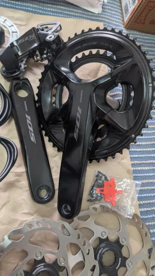 Grupo Shimano 105 di2 R7170