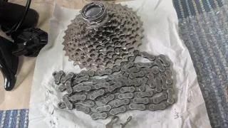 Grupo Shimano 105 di2 R7170