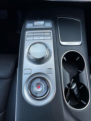 HYUNDAI  GENESIS 2023