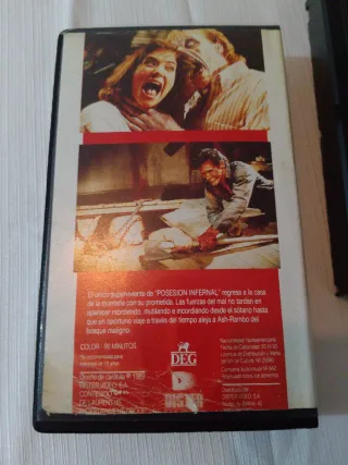Terroríficamente Muertos VHS (Posesión Infernal II