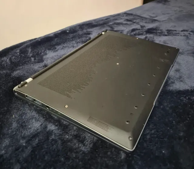 Portátil MSI Modern i7-1165G7, 16GB, M2 250GB, 14" IPS